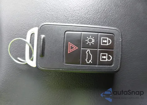 2015 Volvo S60 T5 Premier z USA, uszkodzony, nr VIN YV1612TK7F1345460